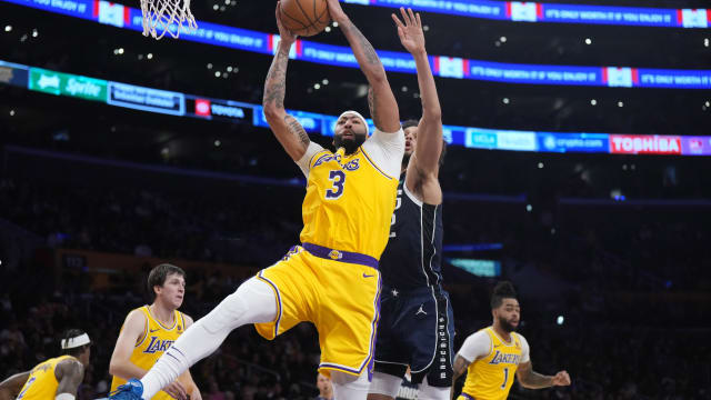 Anthony Davis, Los Angeles Lakers, Dereck Lively II, Dallas Mavericks